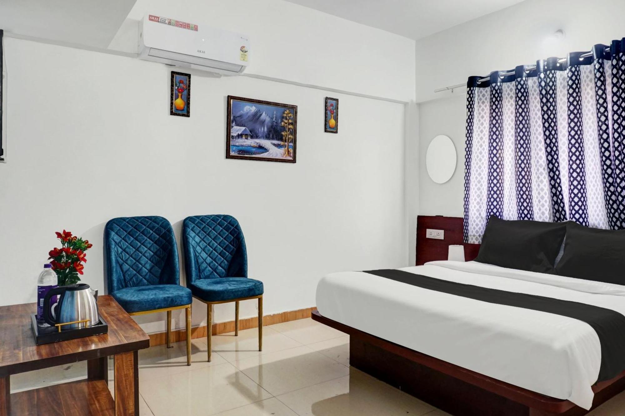 Hotel O Nisarg Villa Пуна Экстерьер фото