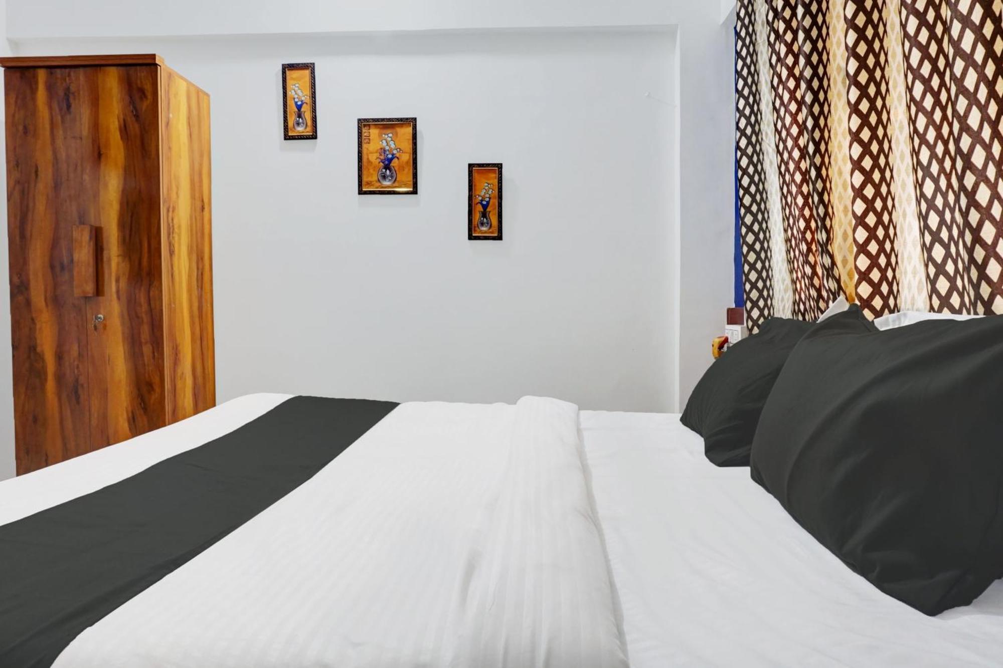 Hotel O Nisarg Villa Пуна Экстерьер фото